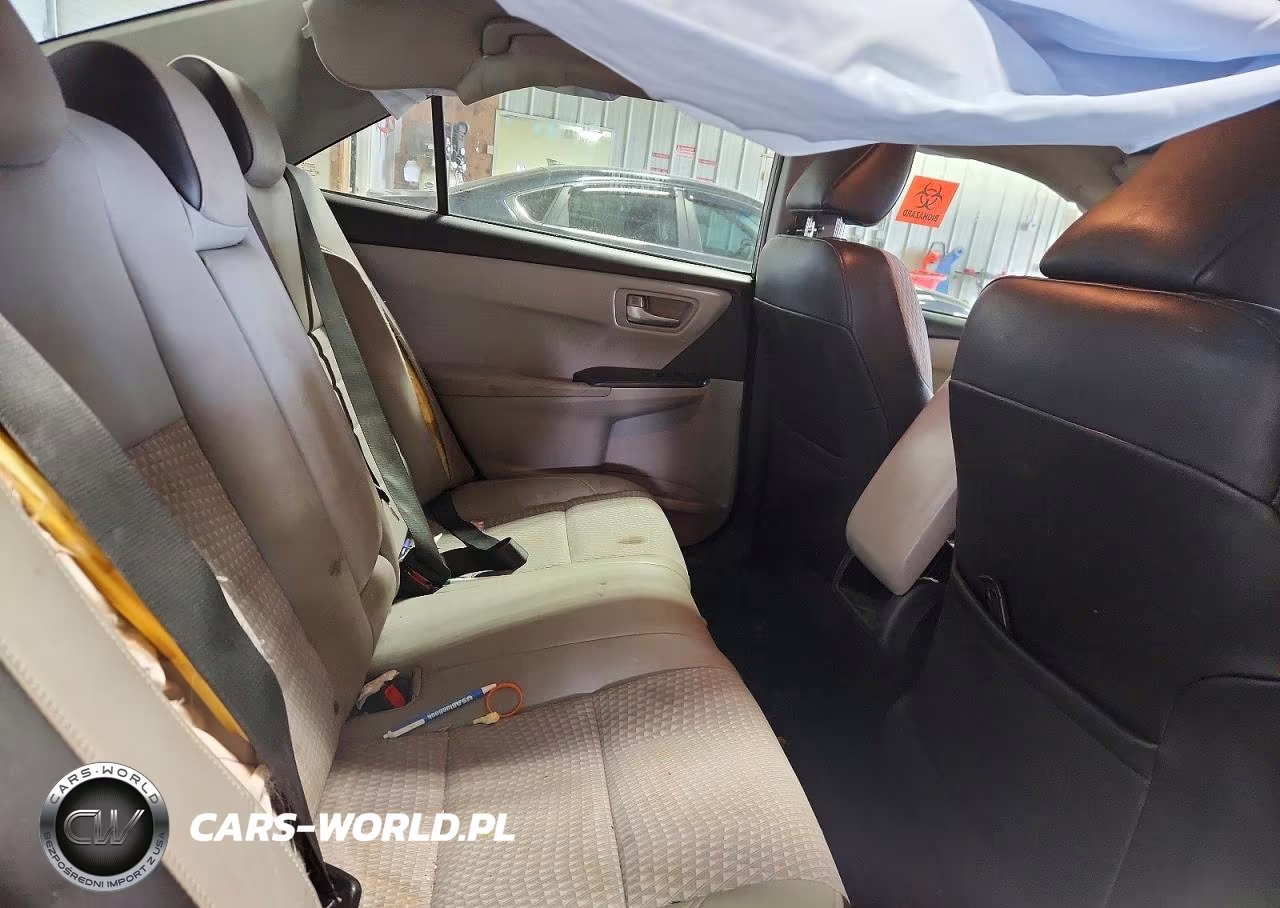 2015 Toyota Camry Se VIN:4T1BF1FK3FU874605 - 10