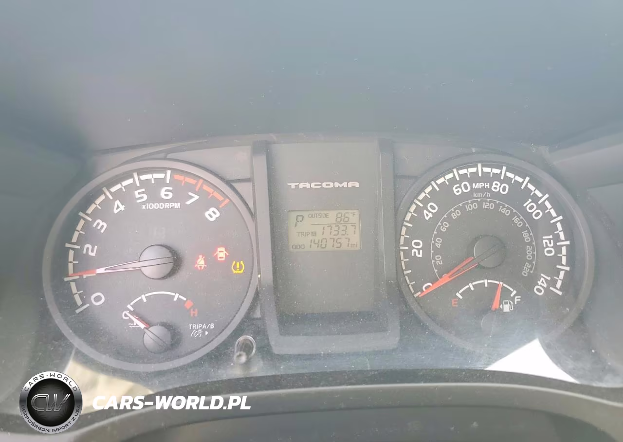2017 Toyota Tacoma Sr V6 VIN:5TFCZ5AN5HX068517 - 9