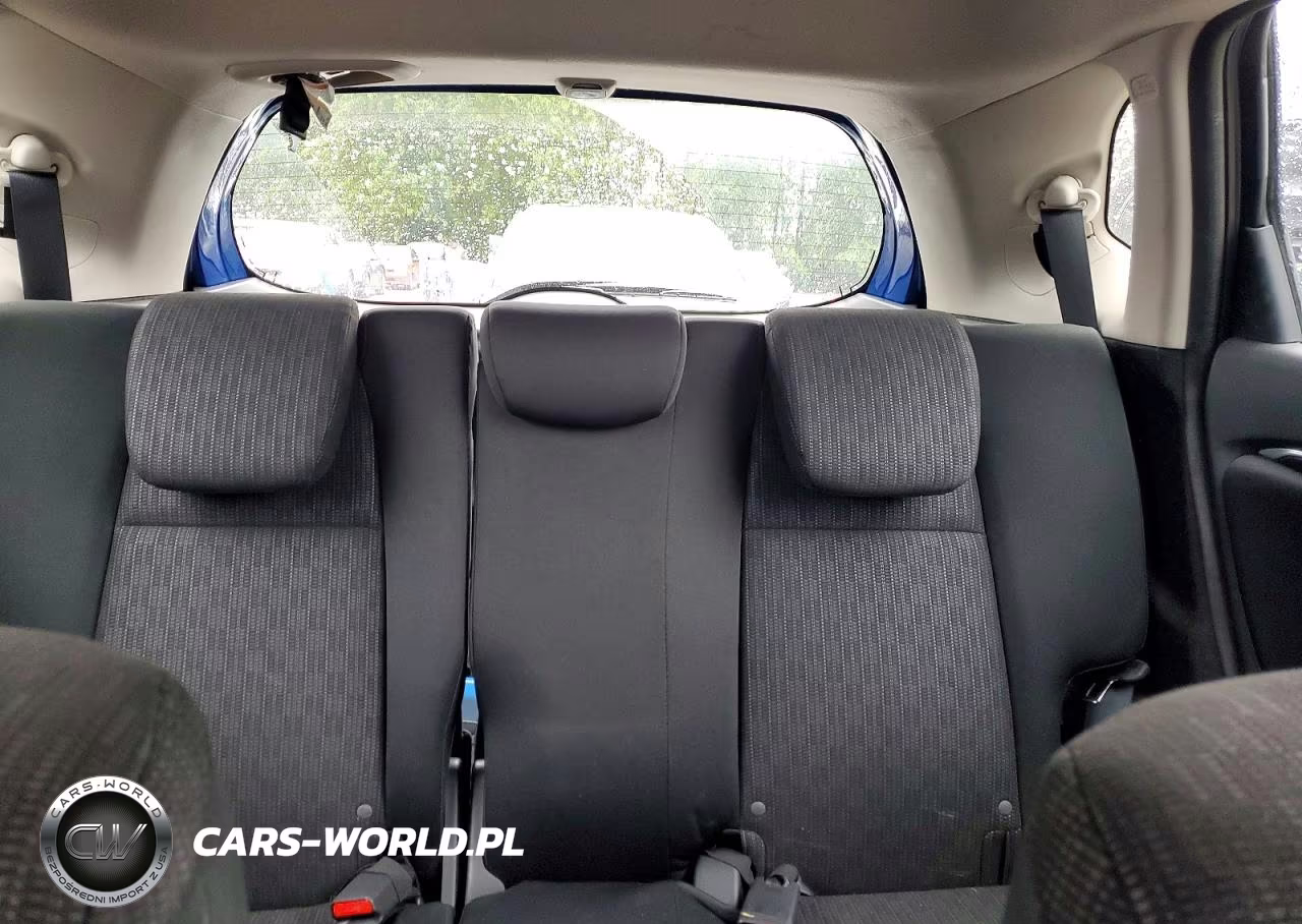 2015 Honda Fit Lx VIN:3HGGK5G59FM723571 - 10