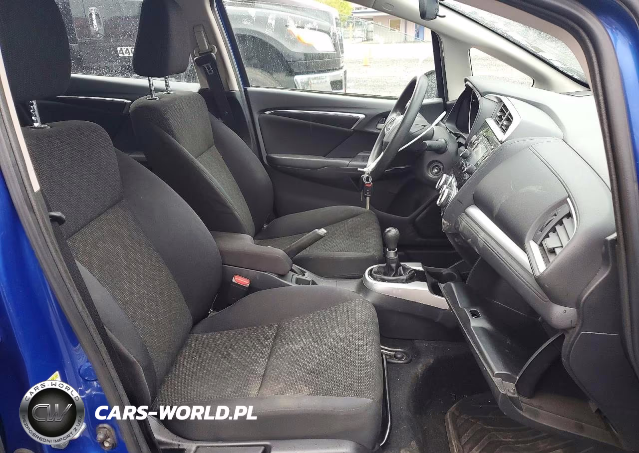 2015 Honda Fit Lx VIN:3HGGK5G59FM723571 - 7