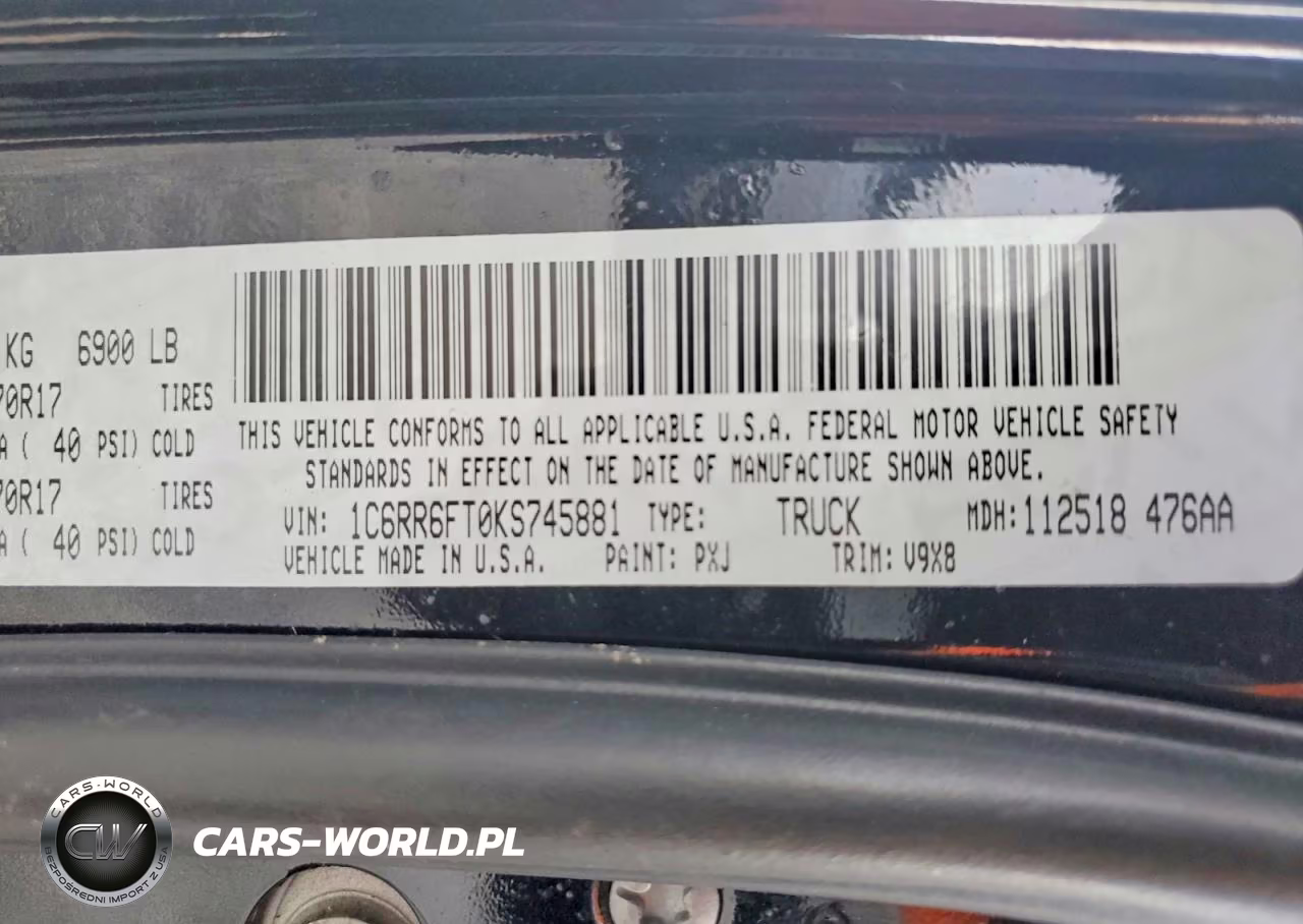 2019 Ram 1500 Classic Tradesman VIN:1C6RR6FT0KS745881 - 12