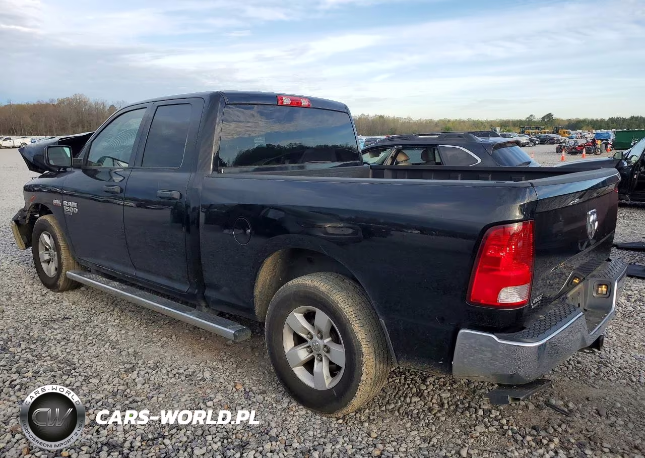 2019 Ram 1500 Classic Tradesman VIN:1C6RR6FT0KS745881 - 2