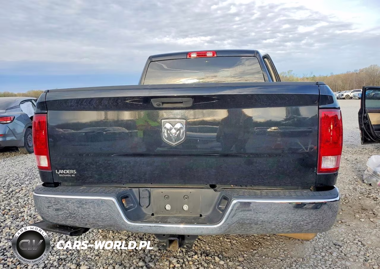 2019 Ram 1500 Classic Tradesman VIN:1C6RR6FT0KS745881 - 6