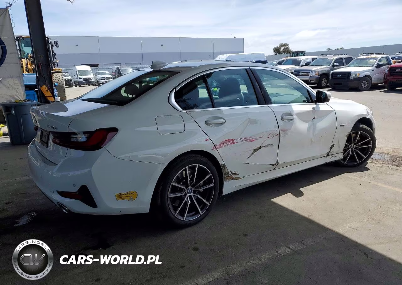 2022 BMW 330Xe VIN:3MW5P9J00N8C76533 - 3