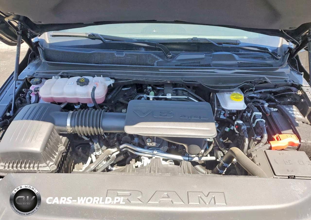 2025 Ram 1500 Big Horn VIN:1C6RRFFGXSN193940 - 11