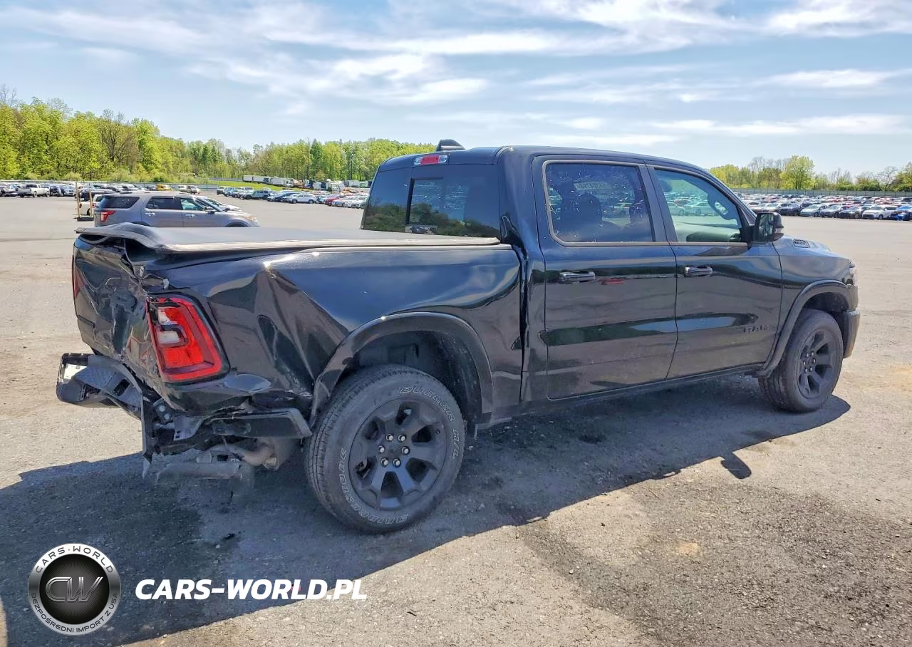 2025 Ram 1500 Big Horn VIN:1C6RRFFGXSN193940 - 3