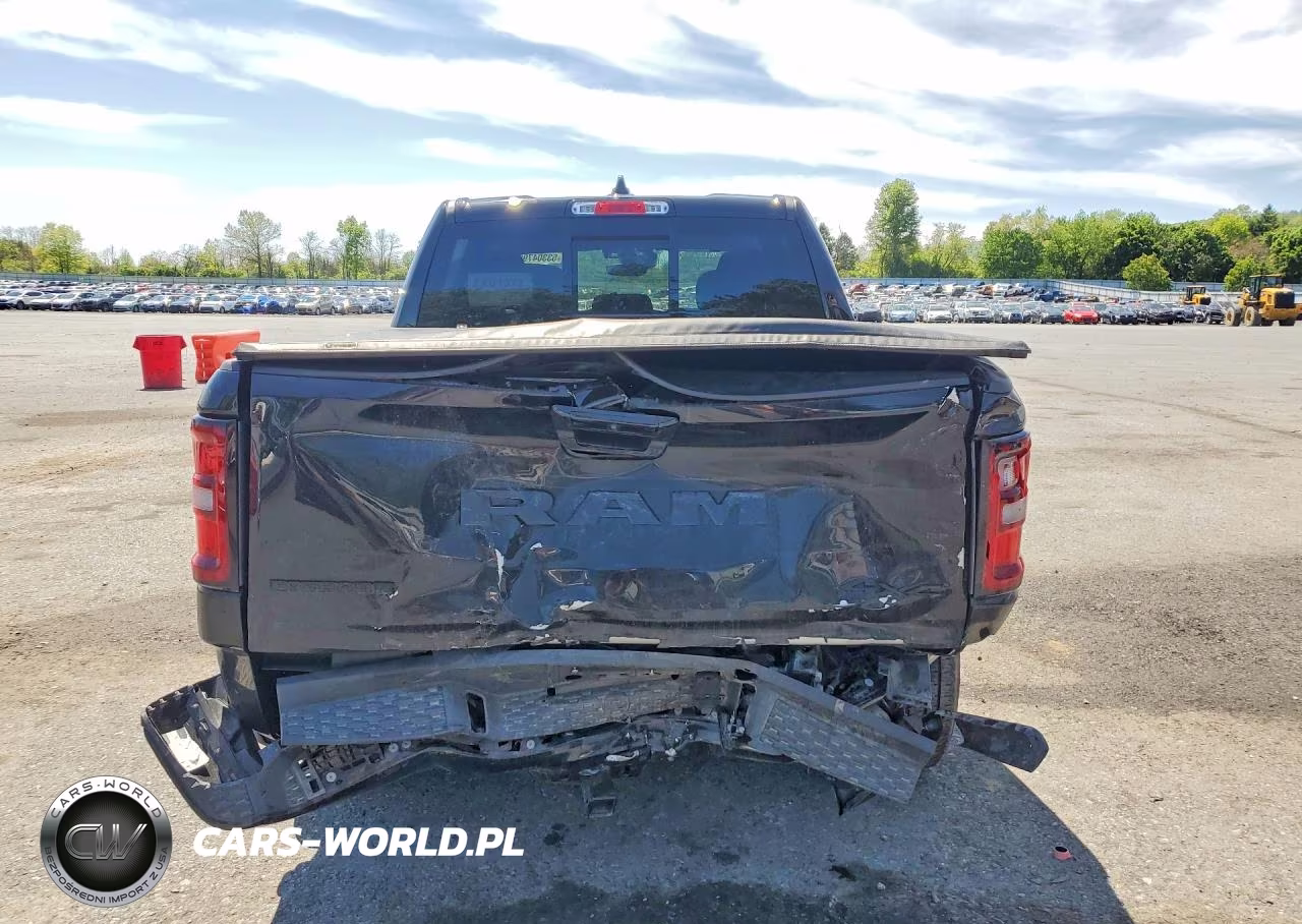 2025 Ram 1500 Big Horn VIN:1C6RRFFGXSN193940 - 6