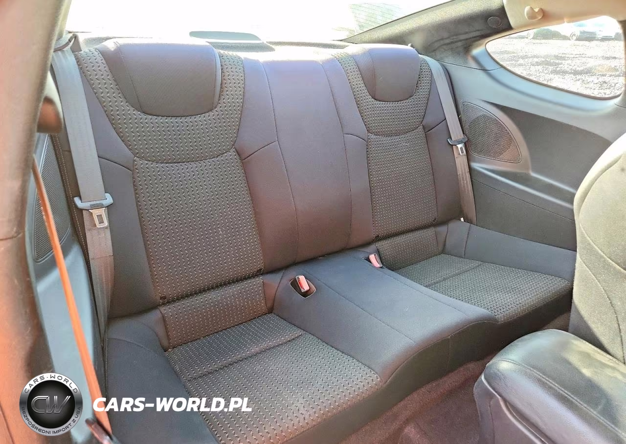 2011 Hyundai Genesis Coupe 2.0T VIN:KMHHT6KD9BU059911 - 10