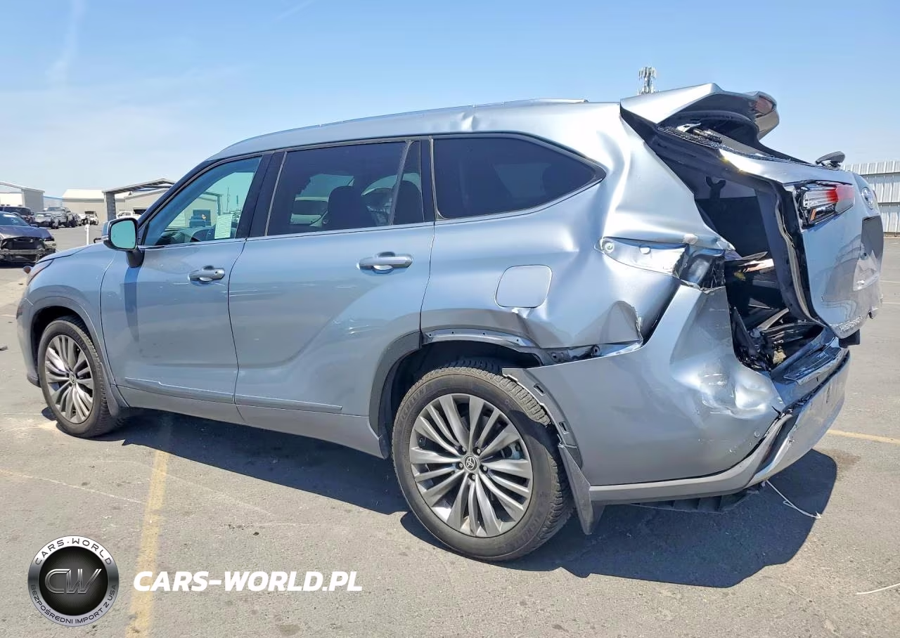 2021 Toyota Highlander Platinum VIN:5TDFZRBH5MS120130 - 2