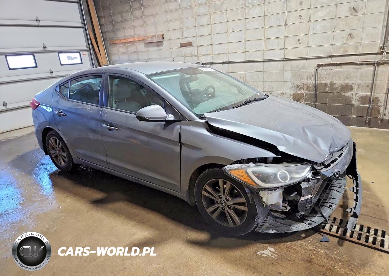 2018 Hyundai Elantra Sel VIN:5NPD84LF4JH309508 - 4