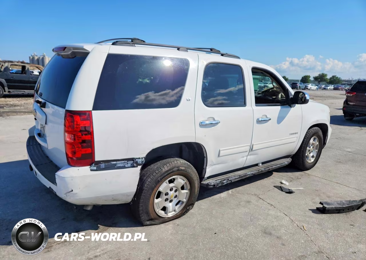 2013 Chevrolet Tahoe C1500 Lt VIN:1GNSCBE07DR142200 - 3