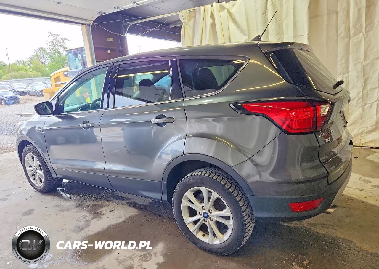 2019 Ford Escape Se VIN:1FMCU9GD8KUA39568 - 2
