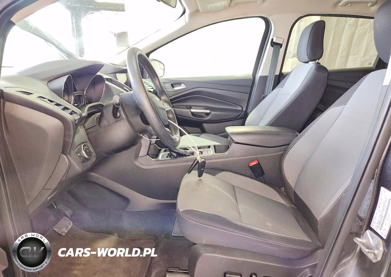 2019 Ford Escape Se VIN:1FMCU9GD8KUA39568 - 7