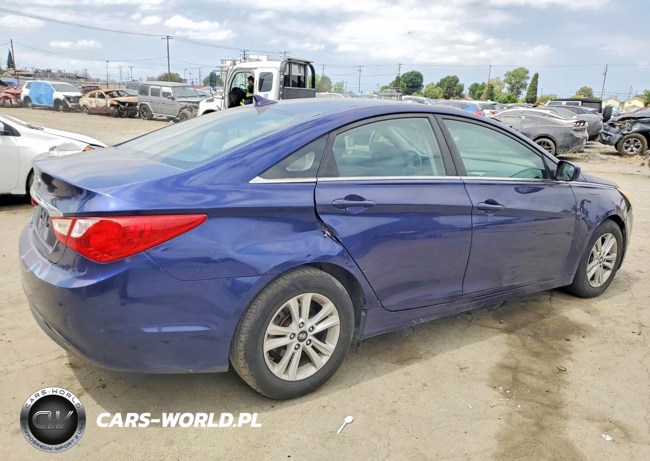 2011 Hyundai Sonata Gls VIN:5NPEB4AC0BH044506 - 3
