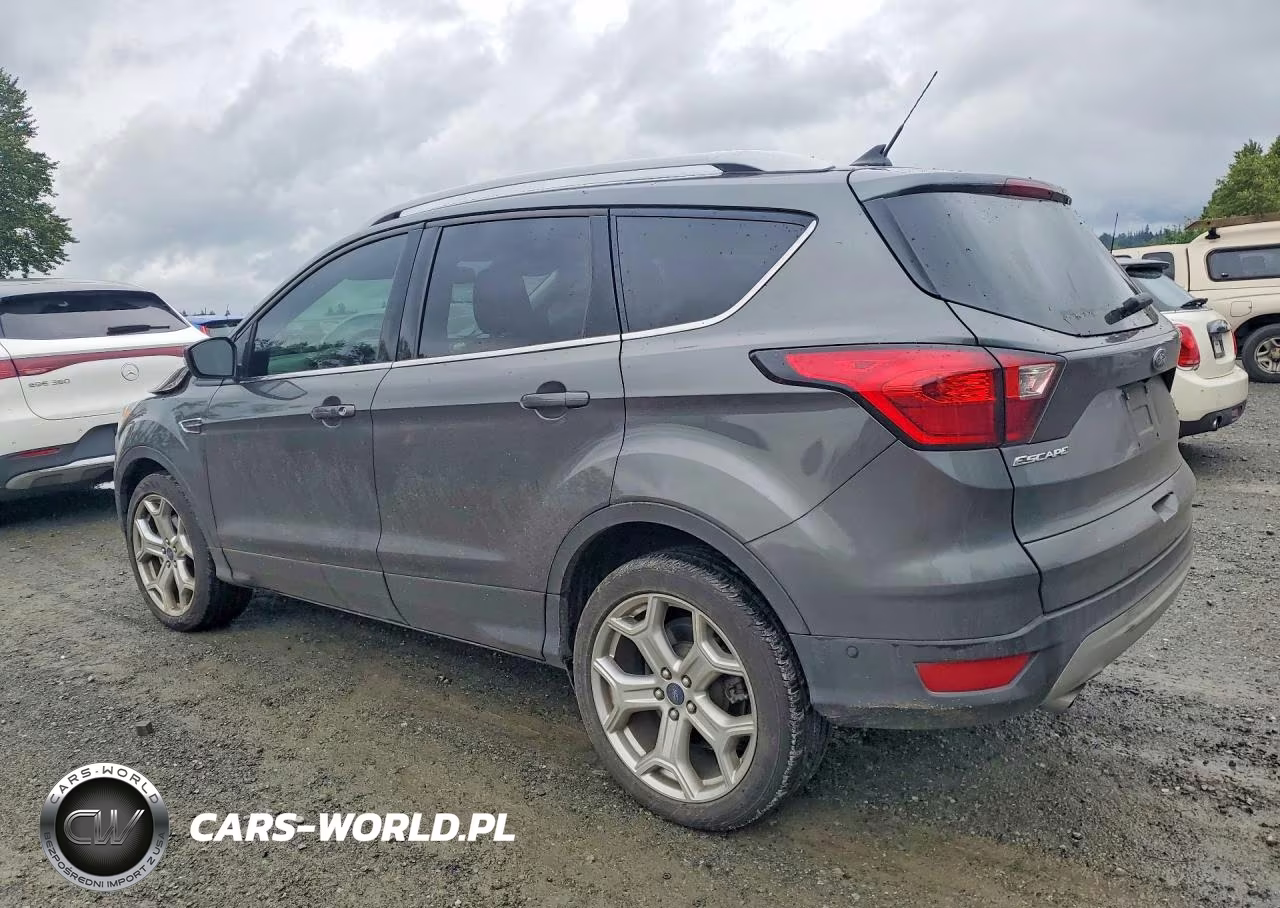 2019 Ford Escape Titanium VIN:1FMCU9J95KUC05484 - 2