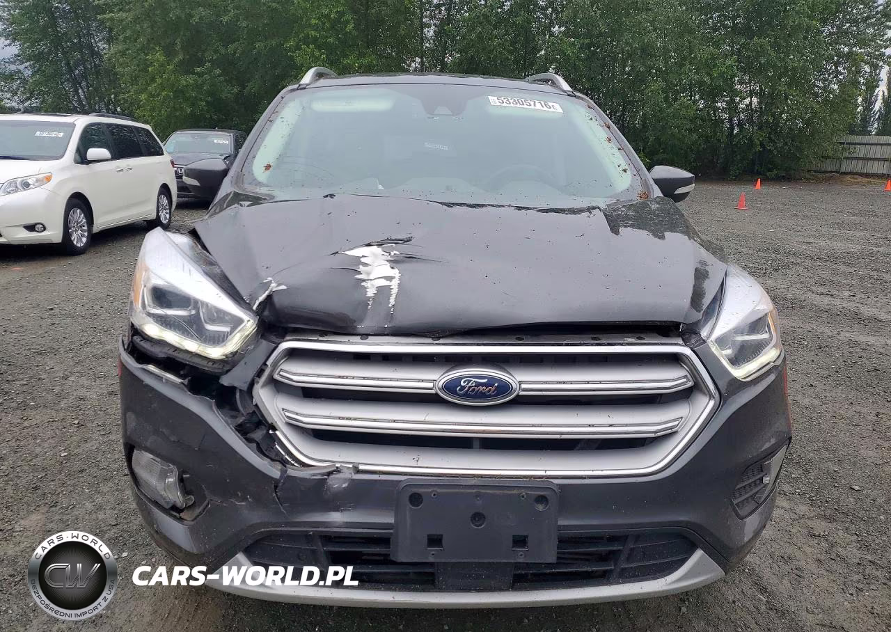 2019 Ford Escape Titanium VIN:1FMCU9J95KUC05484 - 5