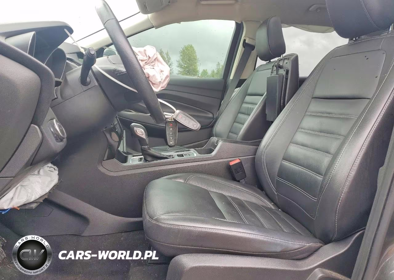 2019 Ford Escape Titanium VIN:1FMCU9J95KUC05484 - 7