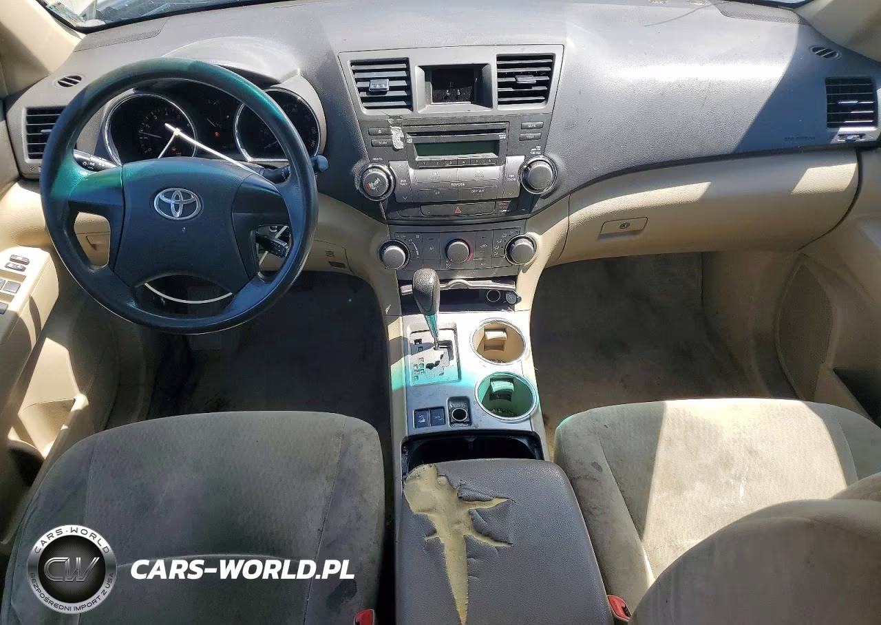 2010 Toyota Highlander Base VIN:5TDBK3EH8AS011152 - 8