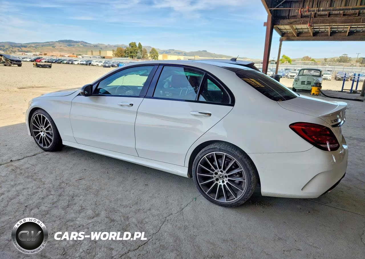 2018 Mercedes-Benz C 300 VIN:WDDWF4JB2JR414836 - 2