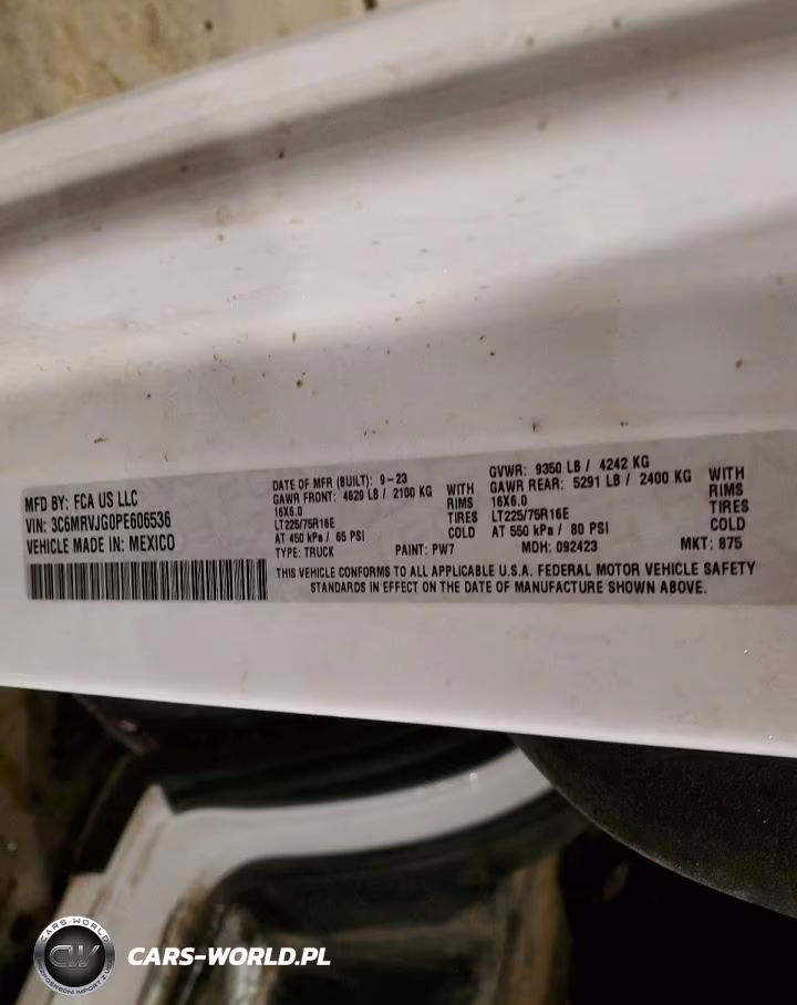 2023 Ram Promaster 3500 Delivery Van VIN:3C6MRVJG0PE606536 - 13