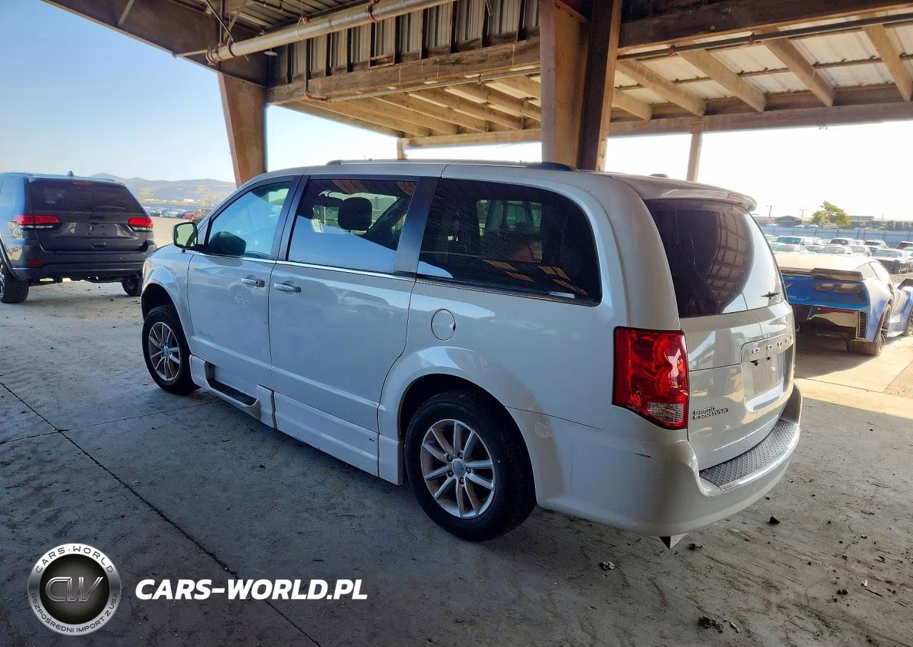 2018 Dodge Grand Caravan Sxt VIN:2C4RDGCG7JR206064 - 2