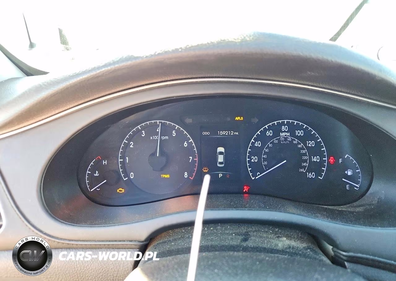 2013 Hyundai Genesis 5.0L VIN:KMHGC4DH5DU227904 - 9