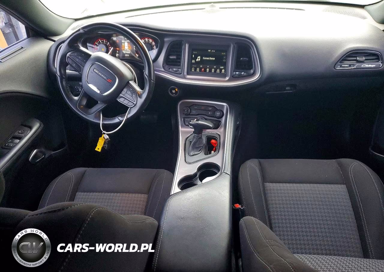 2020 Dodge Challenger Sxt VIN:2C3CDZAG6LH235637 - 8
