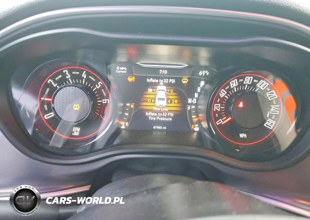 2020 Dodge Challenger Sxt VIN:2C3CDZAG6LH235637 - 9