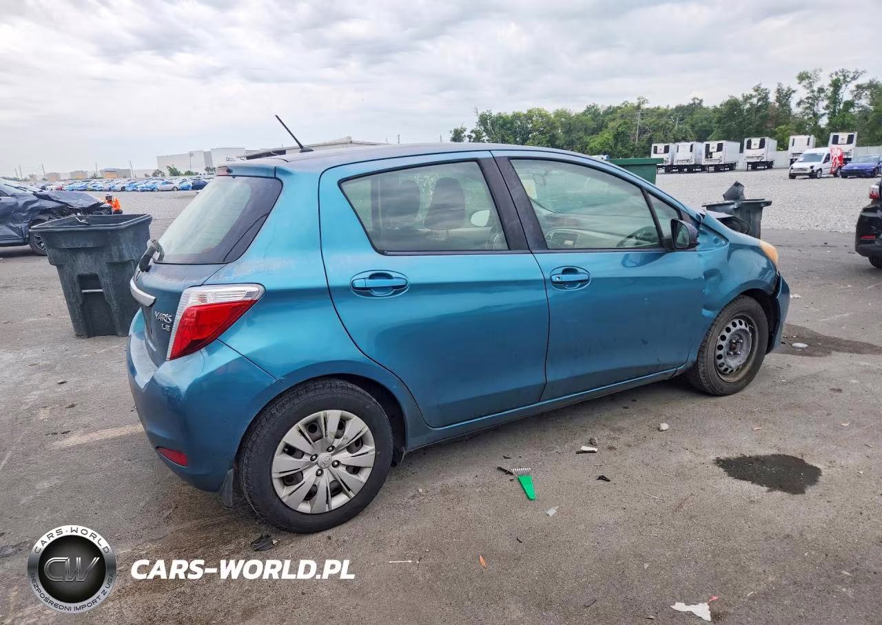 2014 Toyota Yaris 5-Door Le VIN:JTDKTUD3XED582765 - 3