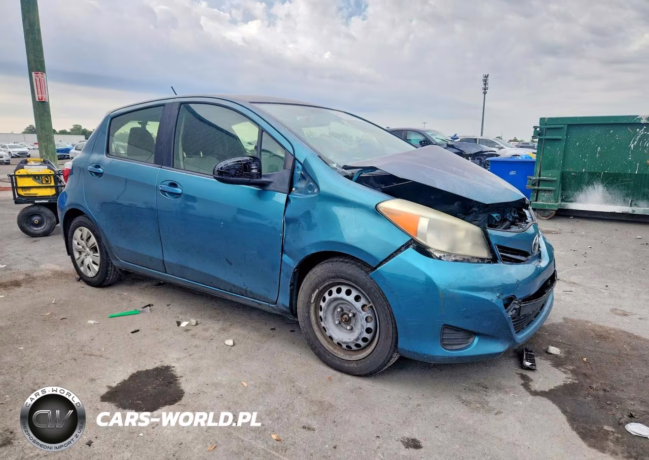2014 Toyota Yaris 5-Door Le VIN:JTDKTUD3XED582765 - 4
