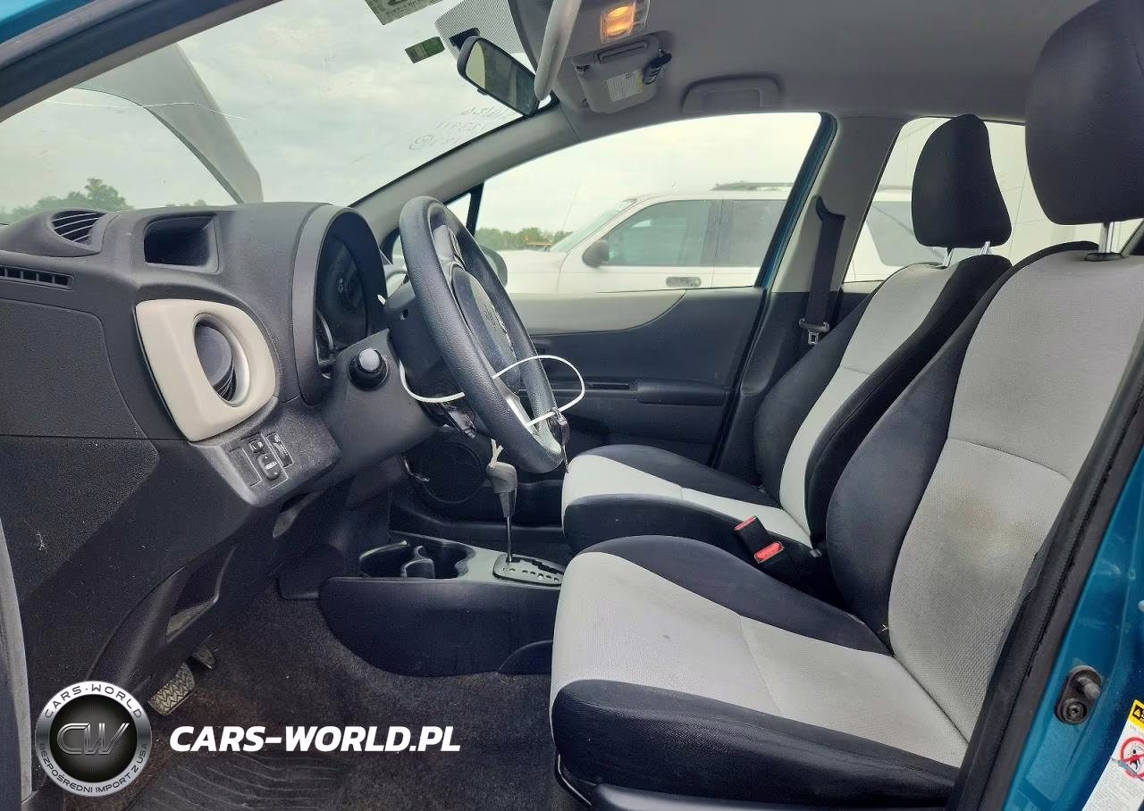 2014 Toyota Yaris 5-Door Le VIN:JTDKTUD3XED582765 - 7
