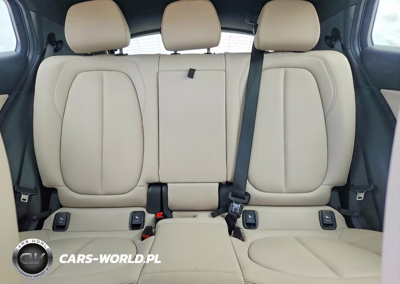 2020 BMW X2 Sdrive28I VIN:WBXYH9C04L5P88142 - 10