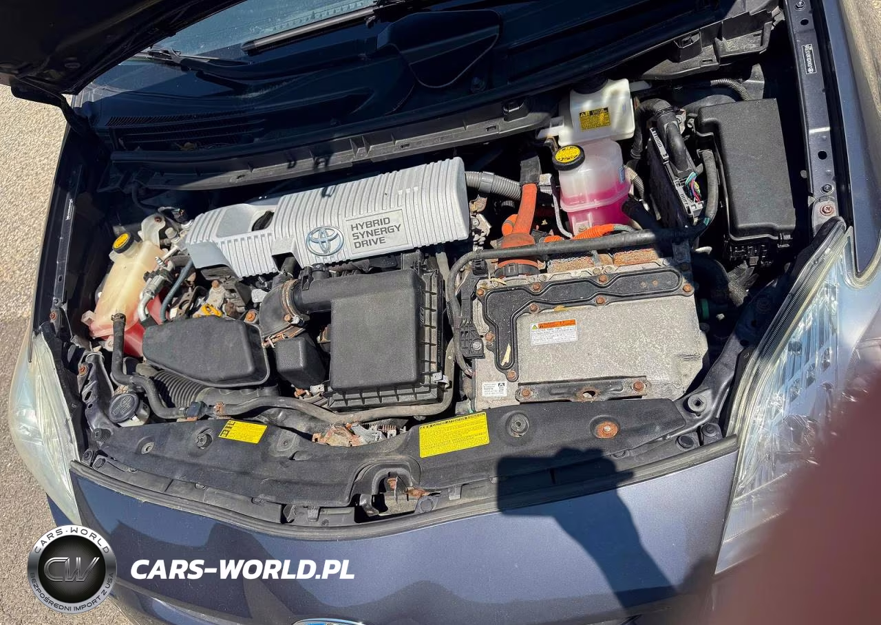 2011 Toyota Prius Two VIN:JTDKN3DU6B1377065 - 7