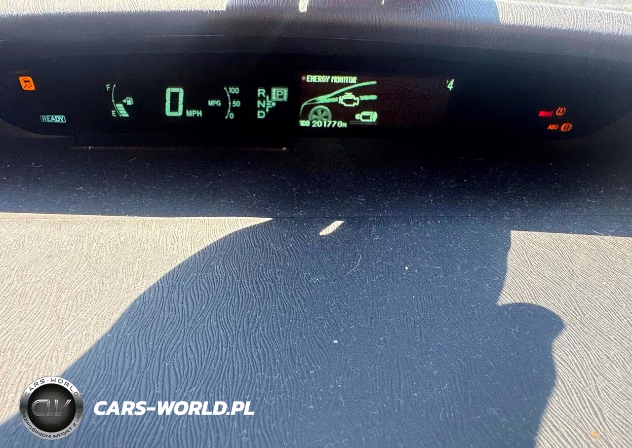 2011 Toyota Prius Two VIN:JTDKN3DU6B1377065 - 8