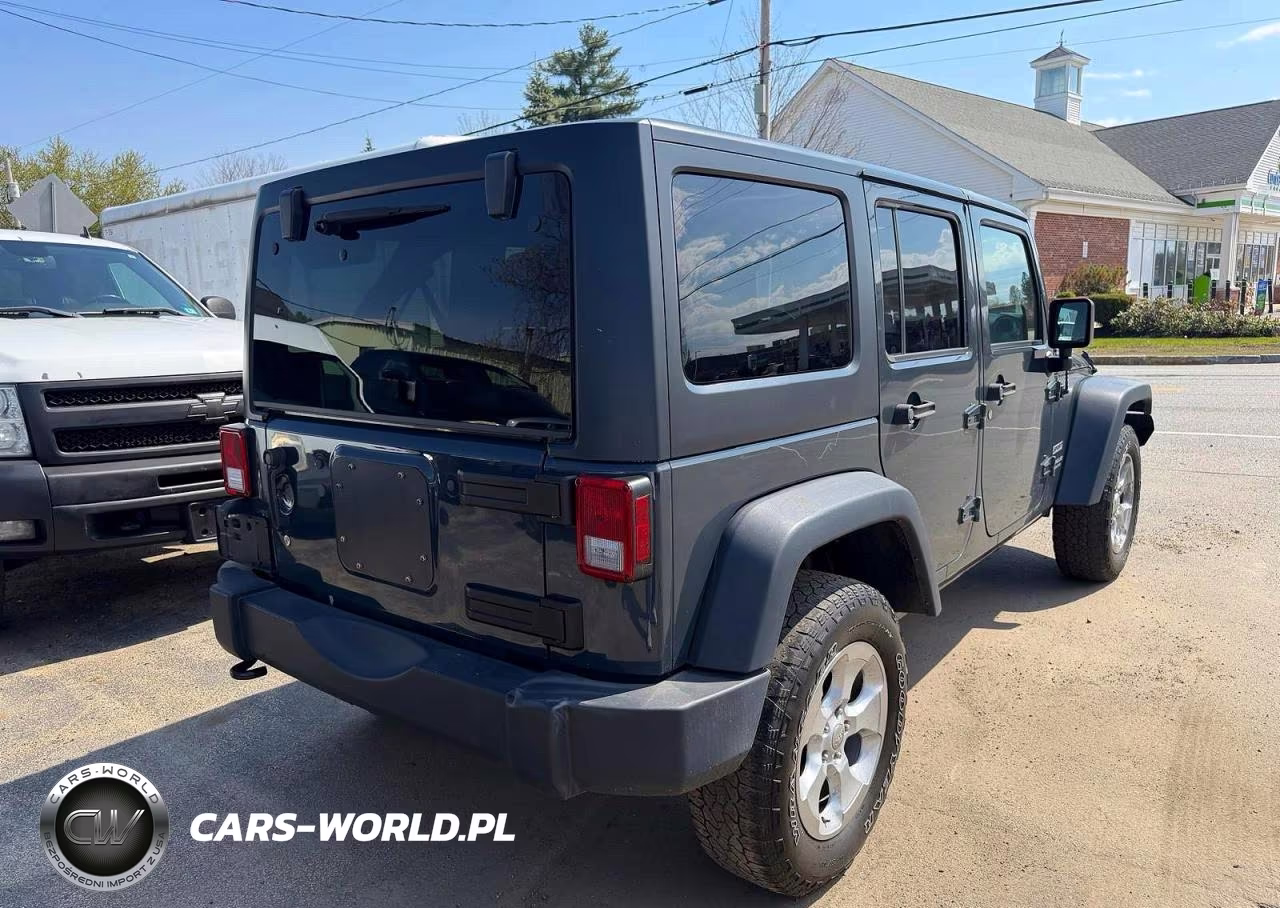 2017 Jeep Wrangler Unlimited Sport VIN:1C4HJWDG6HL649855 - 3