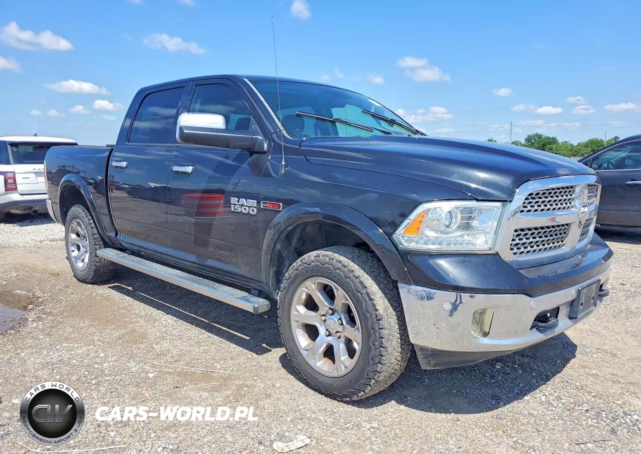 2016 Ram 1500 Laramie VIN:1C6RR7NM4GS212178 - 4