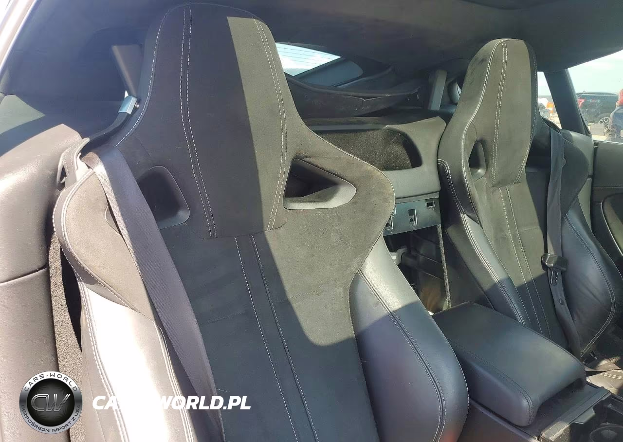2015 Jaguar F-Type VIN:SAJWA6AT7F8K20007 - 10