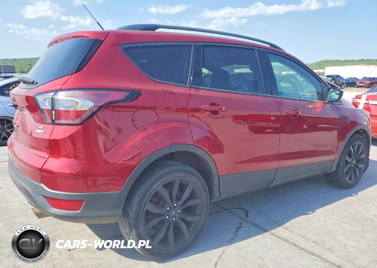 2018 Ford Escape Se VIN:1FMCU9GD0JUB54633 - 3