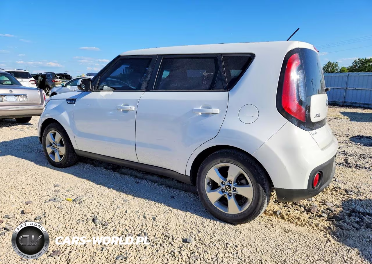 2018 Kia Soul Base VIN:KNDJN2A27J7546871 - 2
