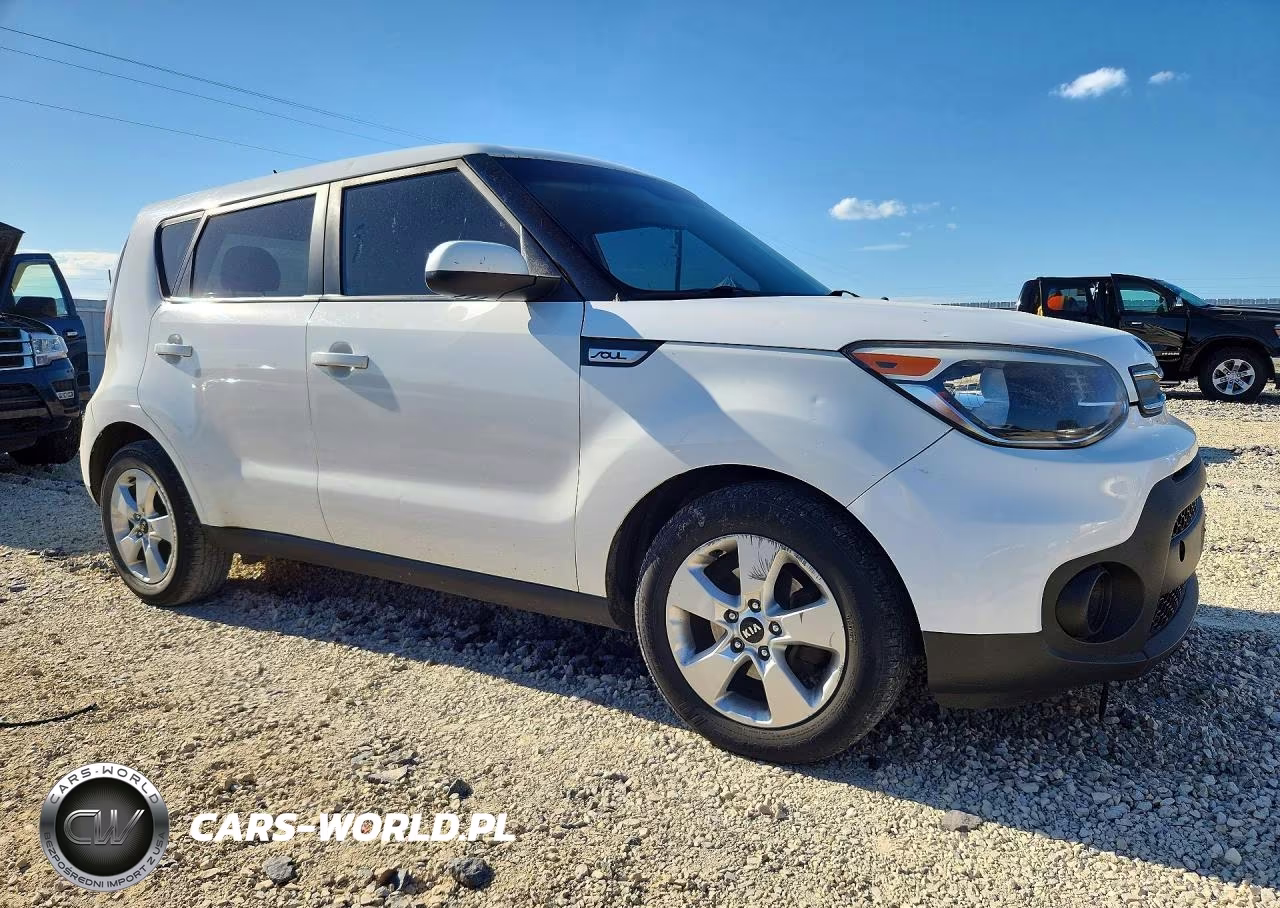 2018 Kia Soul Base VIN:KNDJN2A27J7546871 - 4