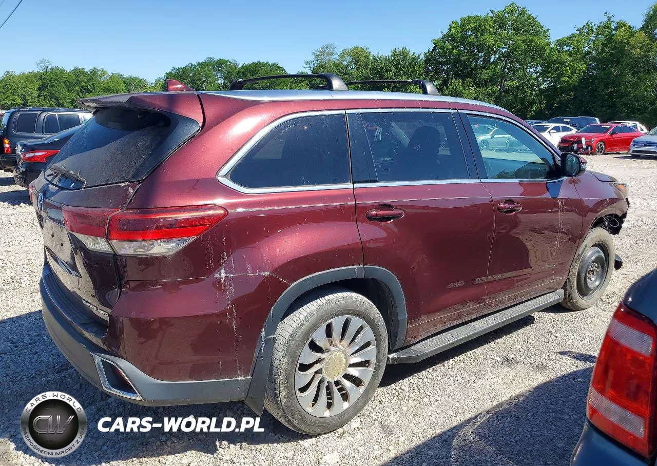 2018 Toyota Highlander Limited Platinum VIN:5TDDZRFH9JS894765 - 3