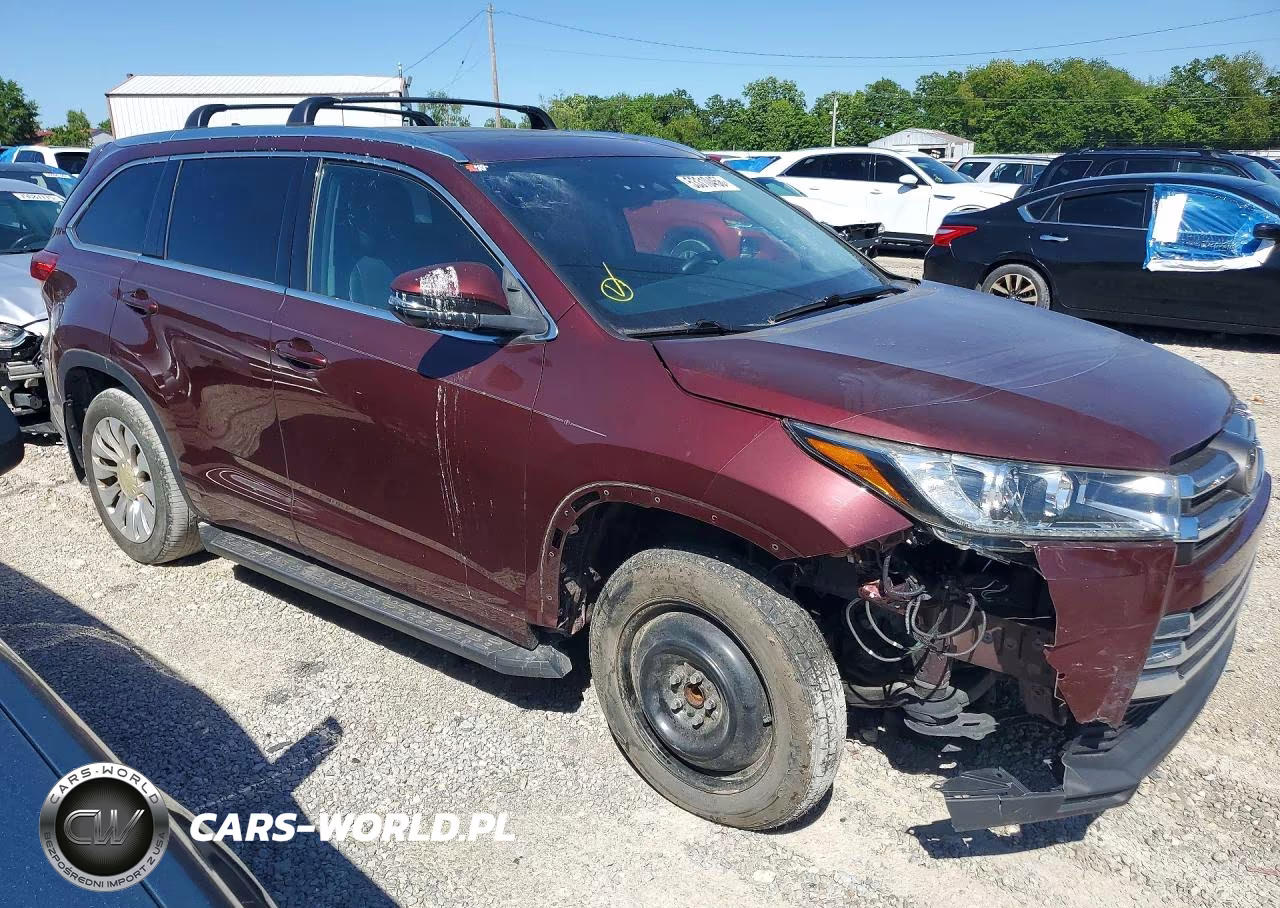 2018 Toyota Highlander Limited Platinum VIN:5TDDZRFH9JS894765 - 4