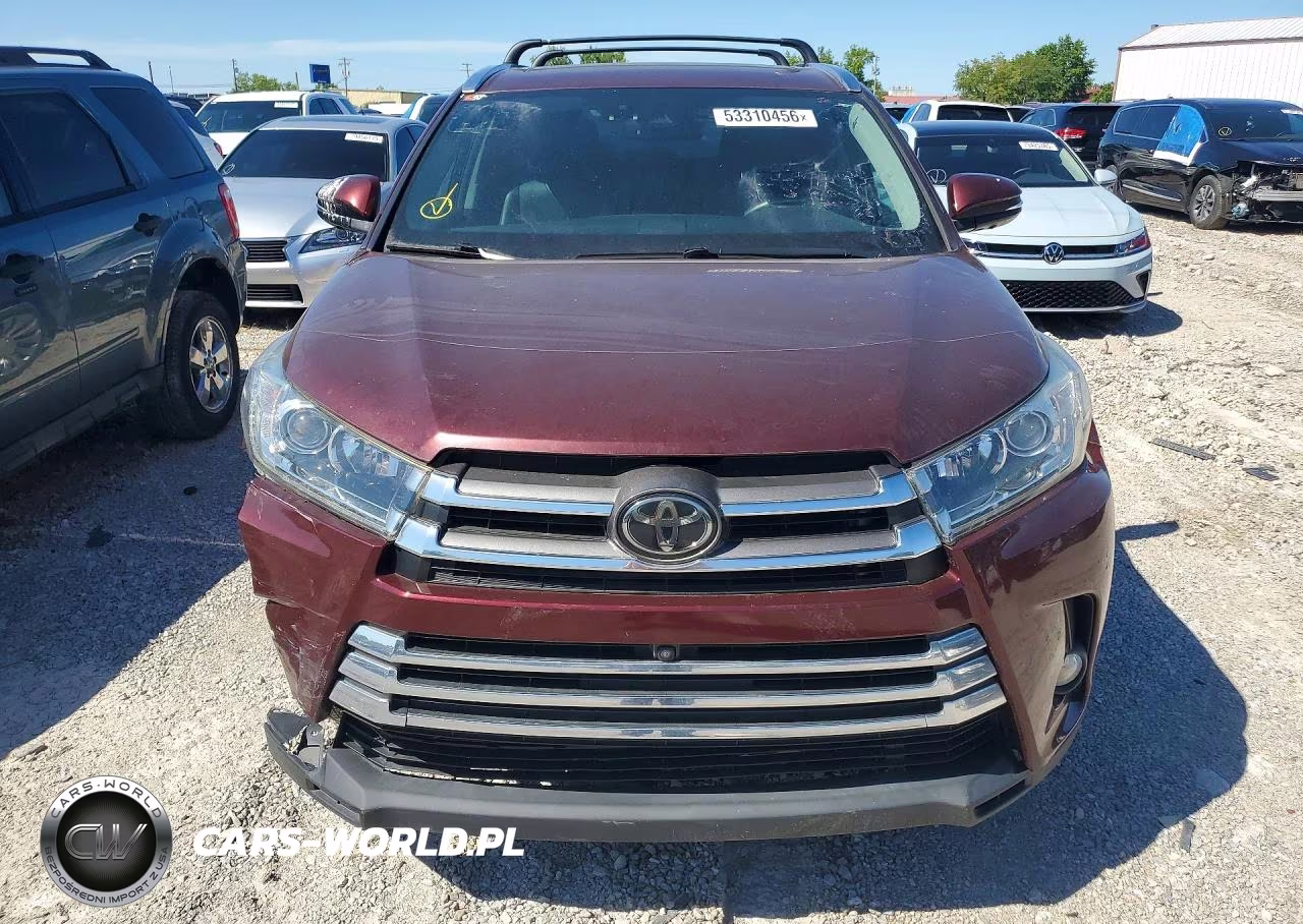 2018 Toyota Highlander Limited Platinum VIN:5TDDZRFH9JS894765 - 5