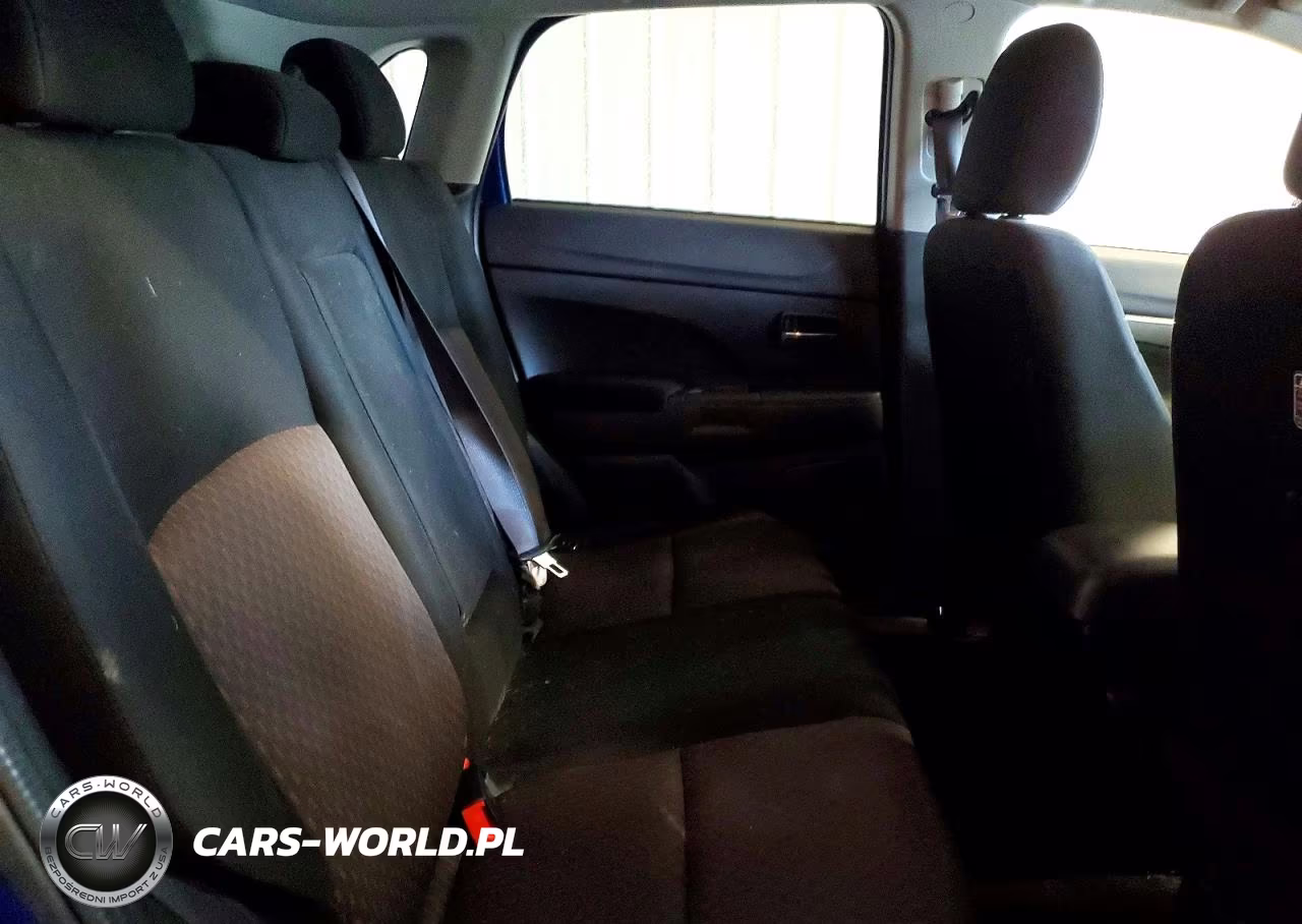 2017 Mitsubishi Outlander Sport Es VIN:JA4AR3AU6HZ022342 - 11