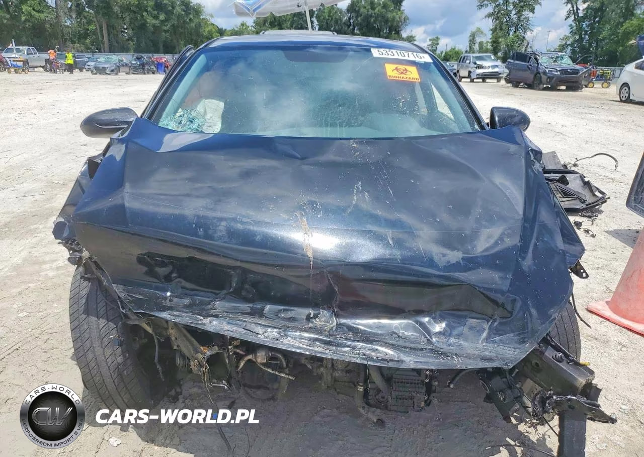 2017 Hyundai Elantra Se VIN:KMHD74LF2HU423702 - 5