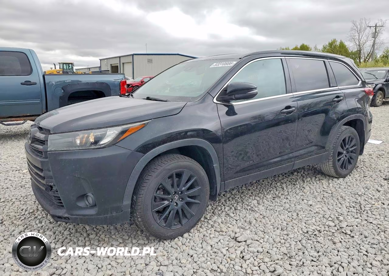 2019 Toyota Highlander Se