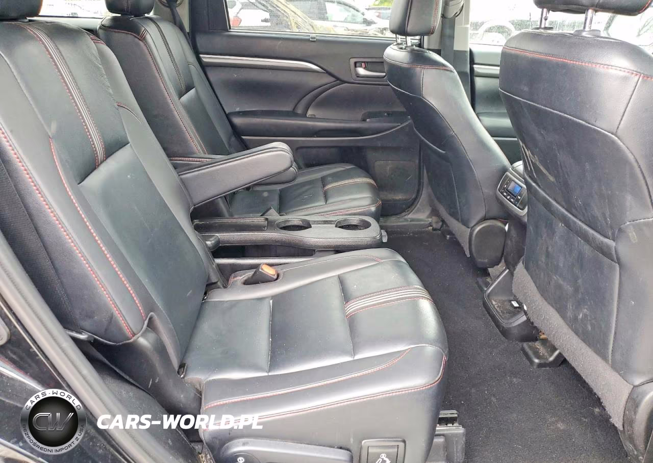 2019 Toyota Highlander Se VIN:5TDJZRFH7KS606469 - 10