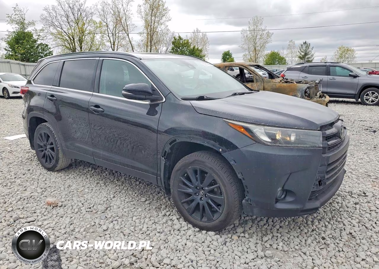 2019 Toyota Highlander Se VIN:5TDJZRFH7KS606469 - 4