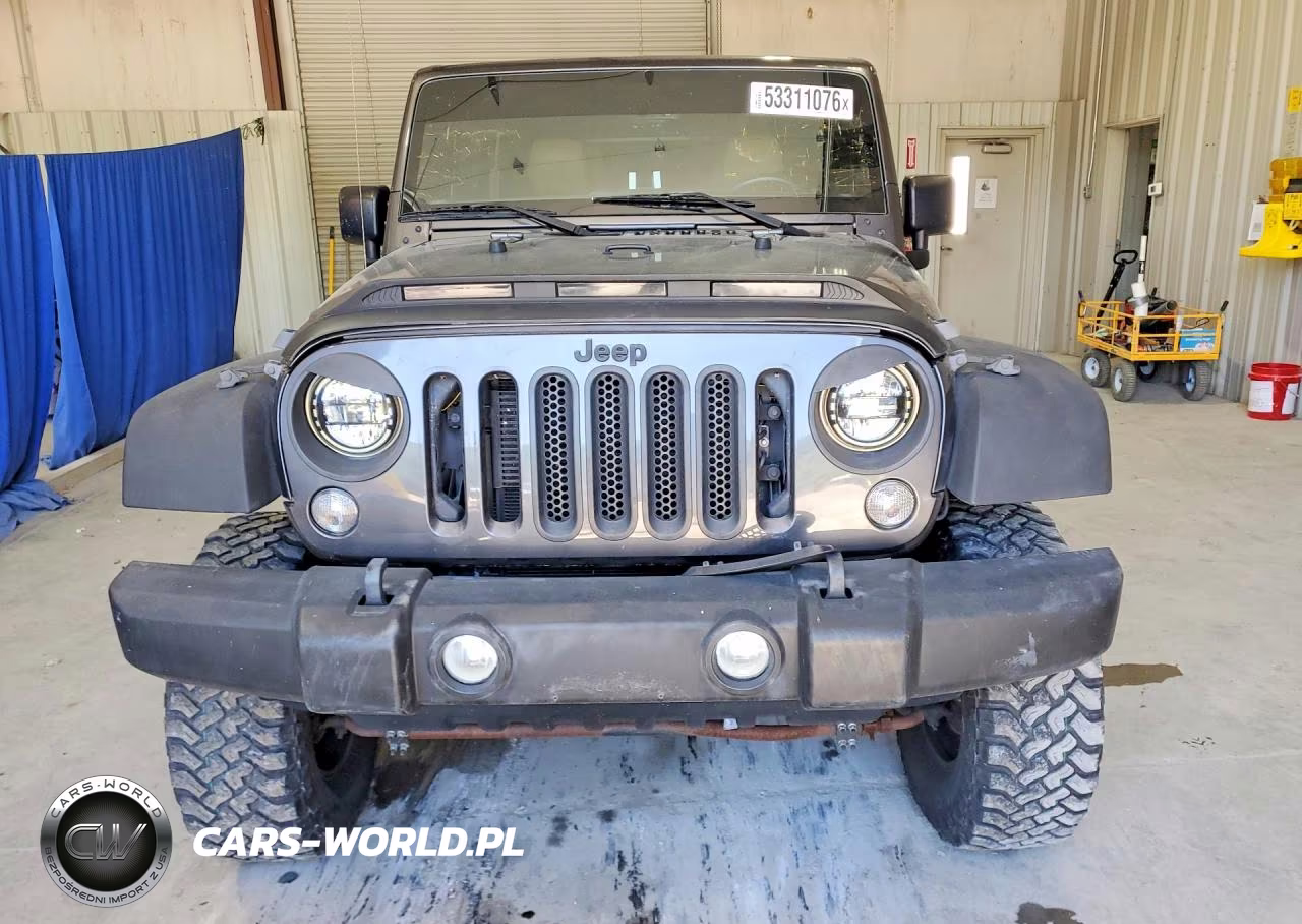 2017 Jeep Wrangler Unlimited Sport VIN:1C4BJWDG2HL583598 - 5
