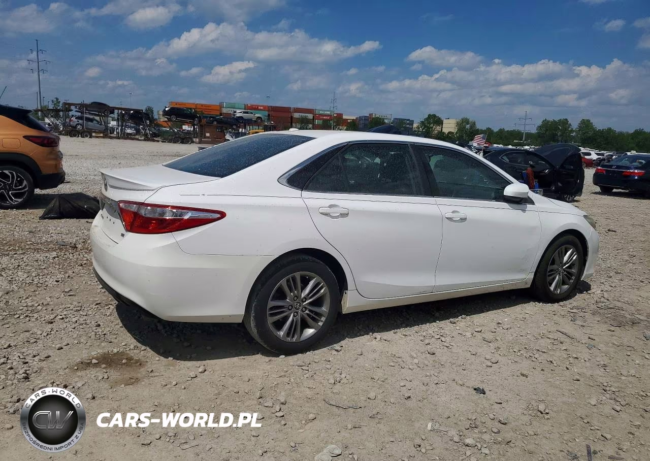 2015 Toyota Camry Se VIN:4T1BF1FKXFU099963 - 3